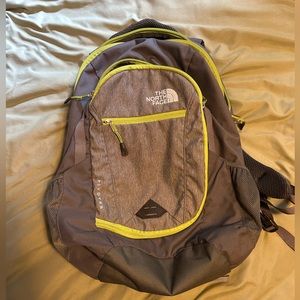 Northface pivoter backpack-grey